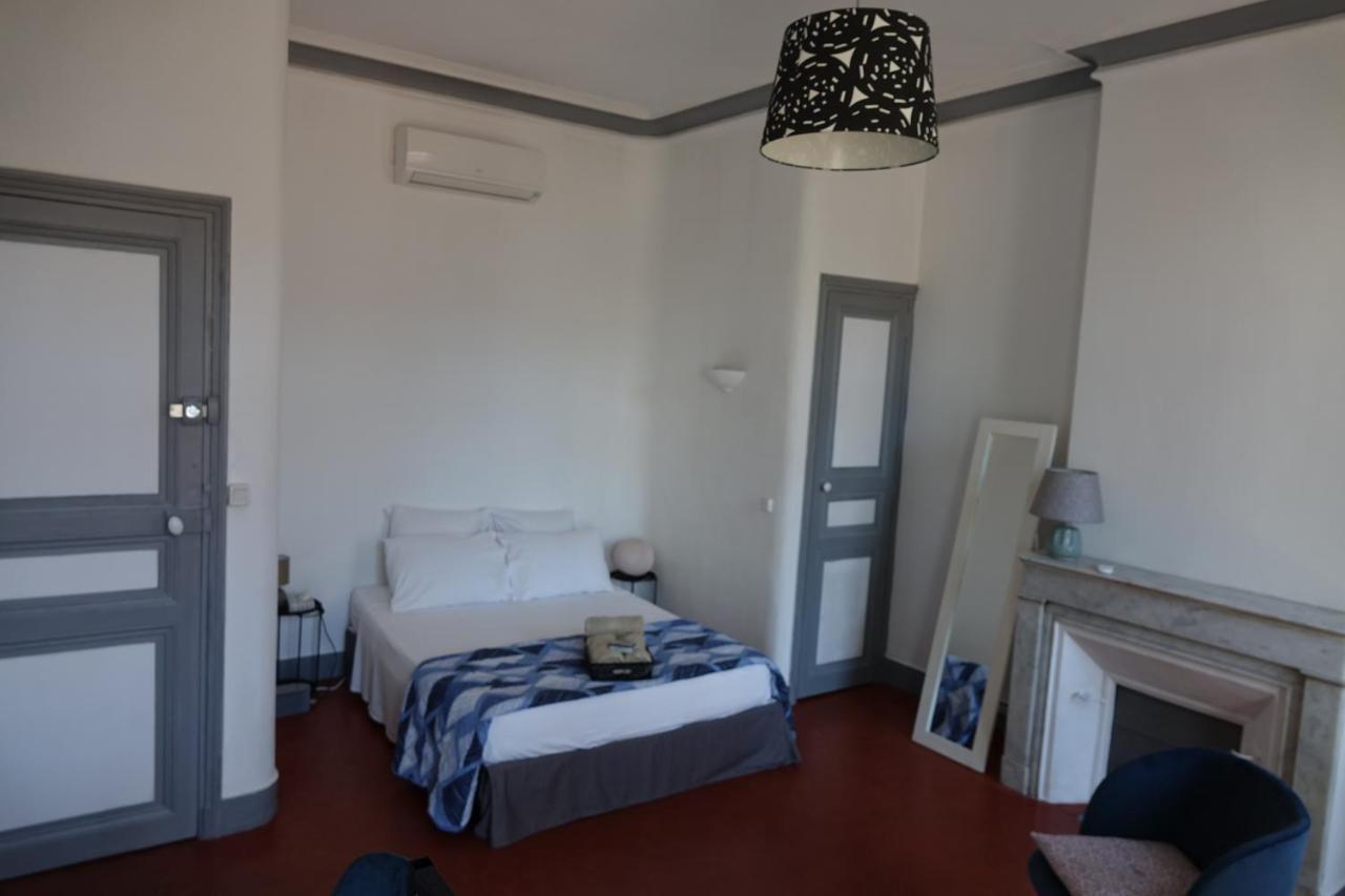 Quartier Des Createurs "La Plaine Cours Julien" Chambre Privee Dans Appartement Menage Frequent Des Parties Commune Marseilles Buitenkant foto